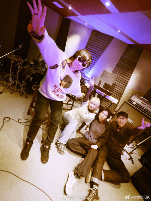 刺猬樂隊官宣石璐離隊，樂隊不解散將繼續演藝活動